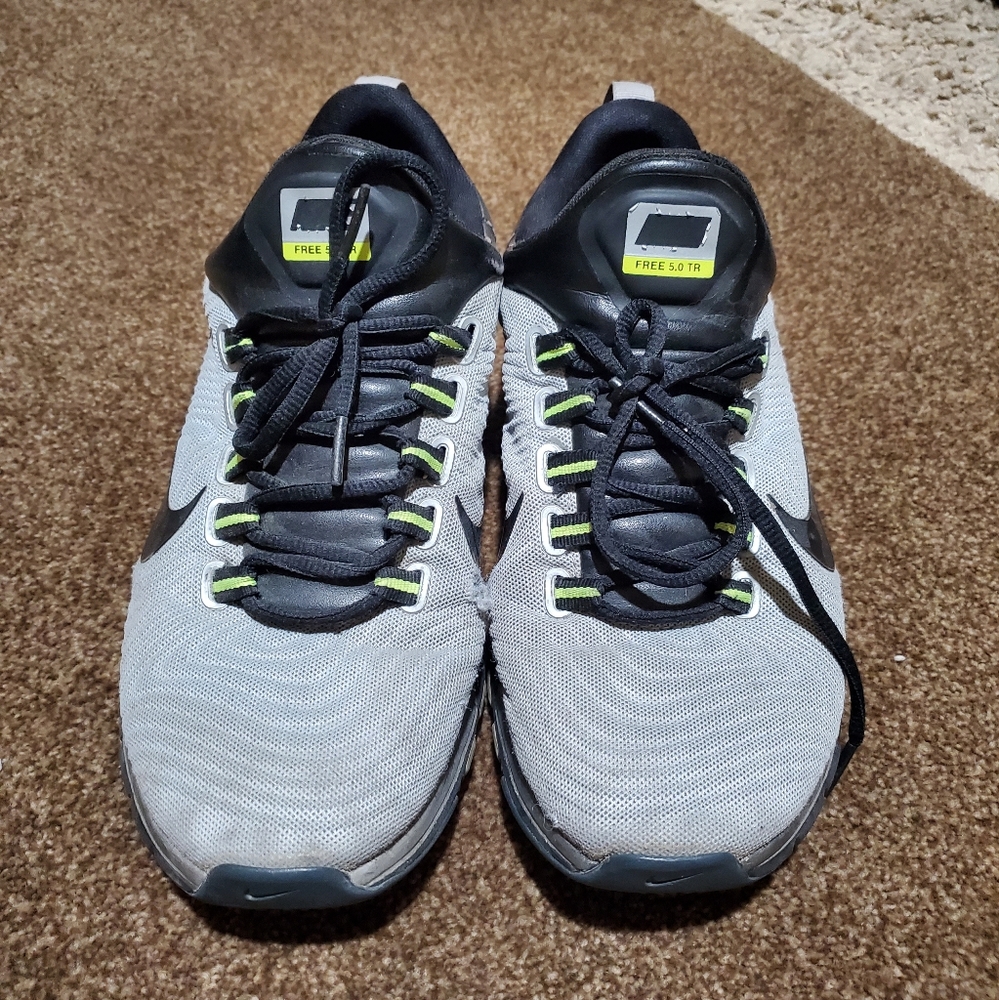 Nike shoes